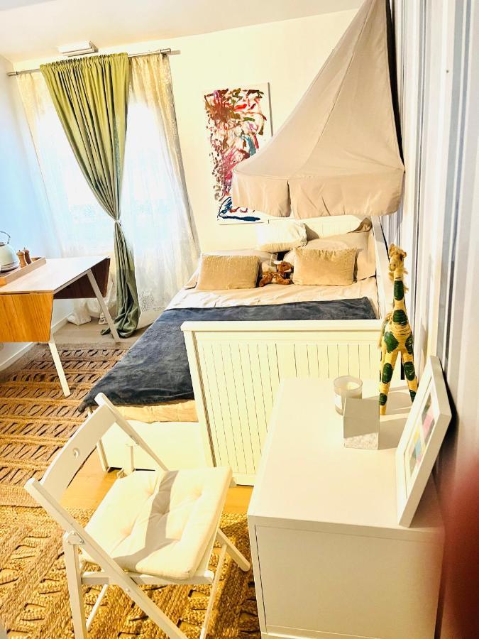 Private Rooms In A Tiny Home 4 Min Drive To Airport Cdg ,1 Private Bathroom Ideal For Families And Friends Roissy-en-France Zewnętrze zdjęcie